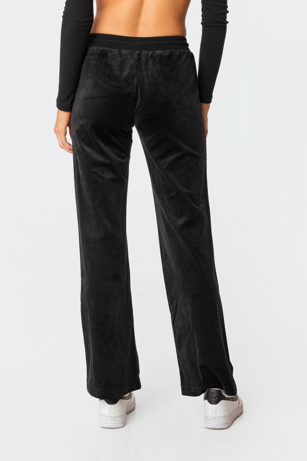 Erin Low-Rise Velour Sweatpants - Image 4