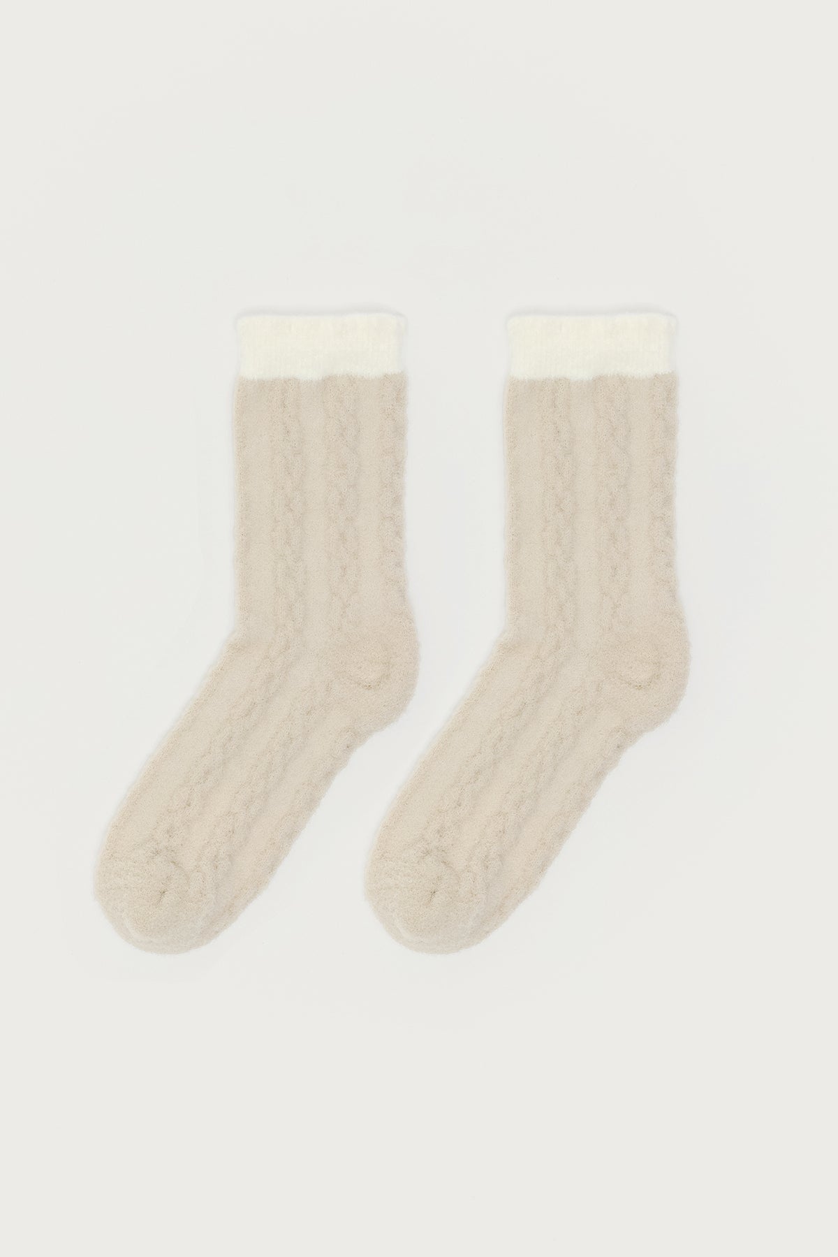 Contrast Fuzzy Cable Knit Socks - Image 4