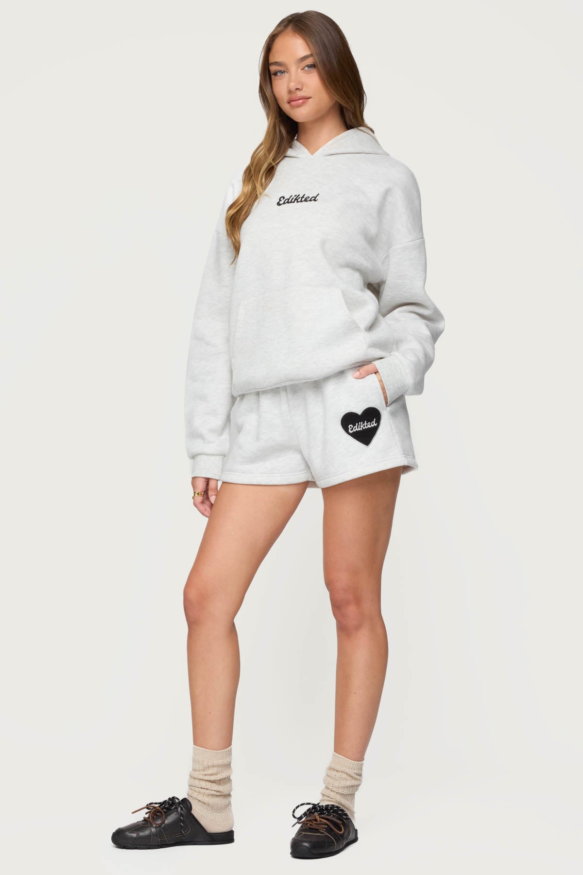 Big Love Edikted Sweat Shorts - Image 3