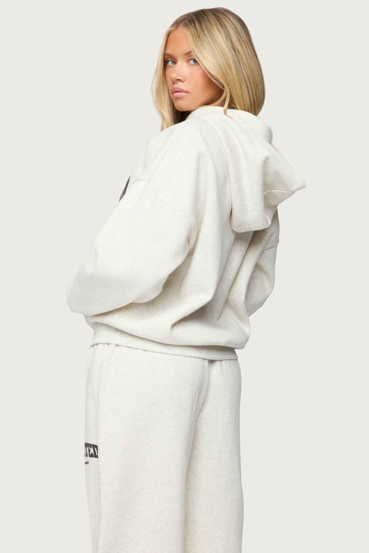 Edikted LA Hoodie - Image 4