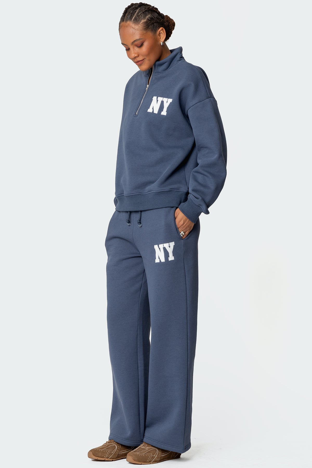 Ny Quarter Zip Sweatshirt - Image 4