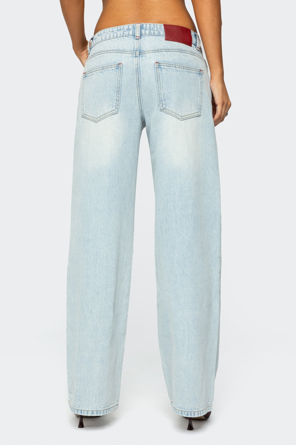 Ace Relaxed Jeans - Image 5