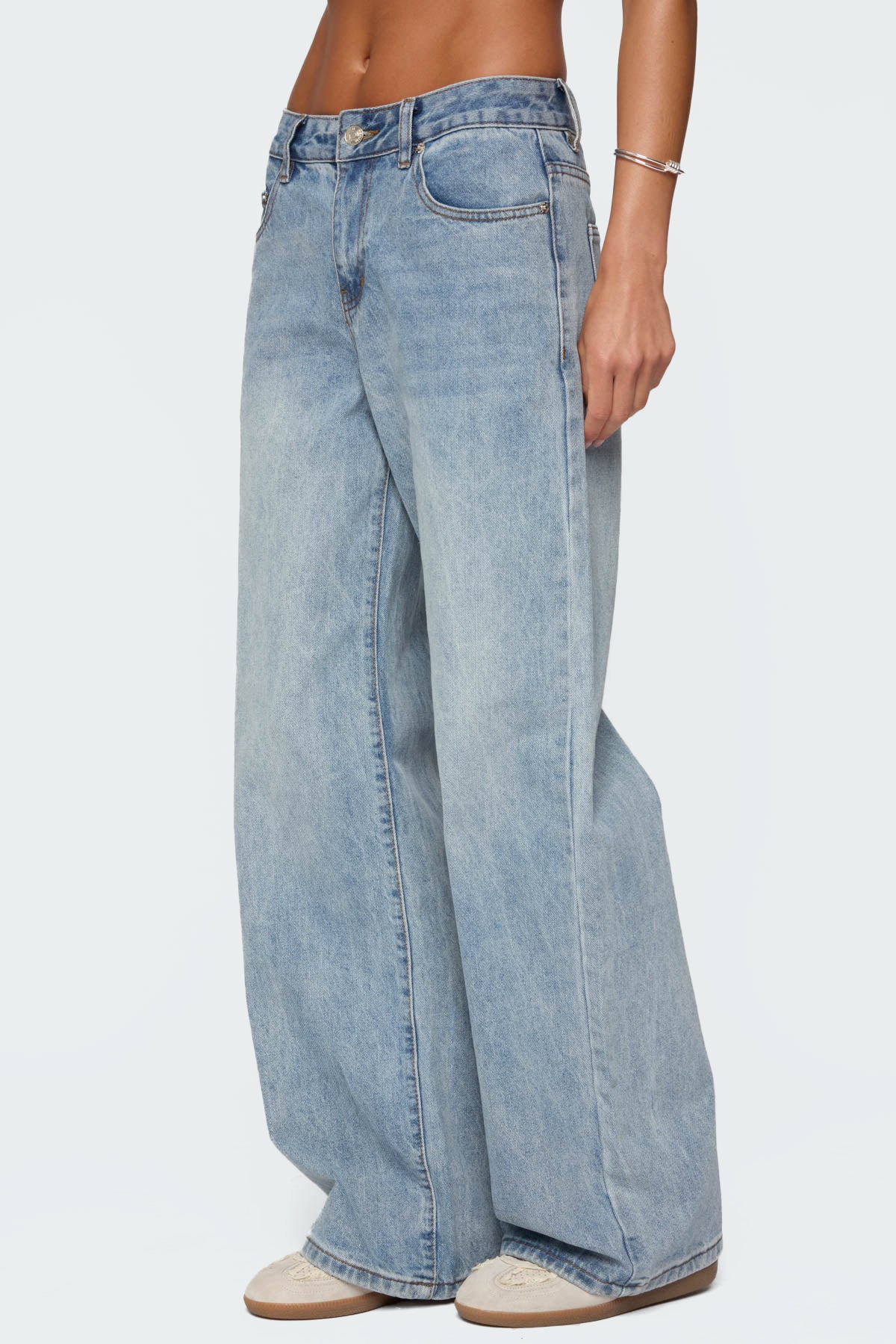 Ery Wide Leg Mid Rise Jeans - Image 4