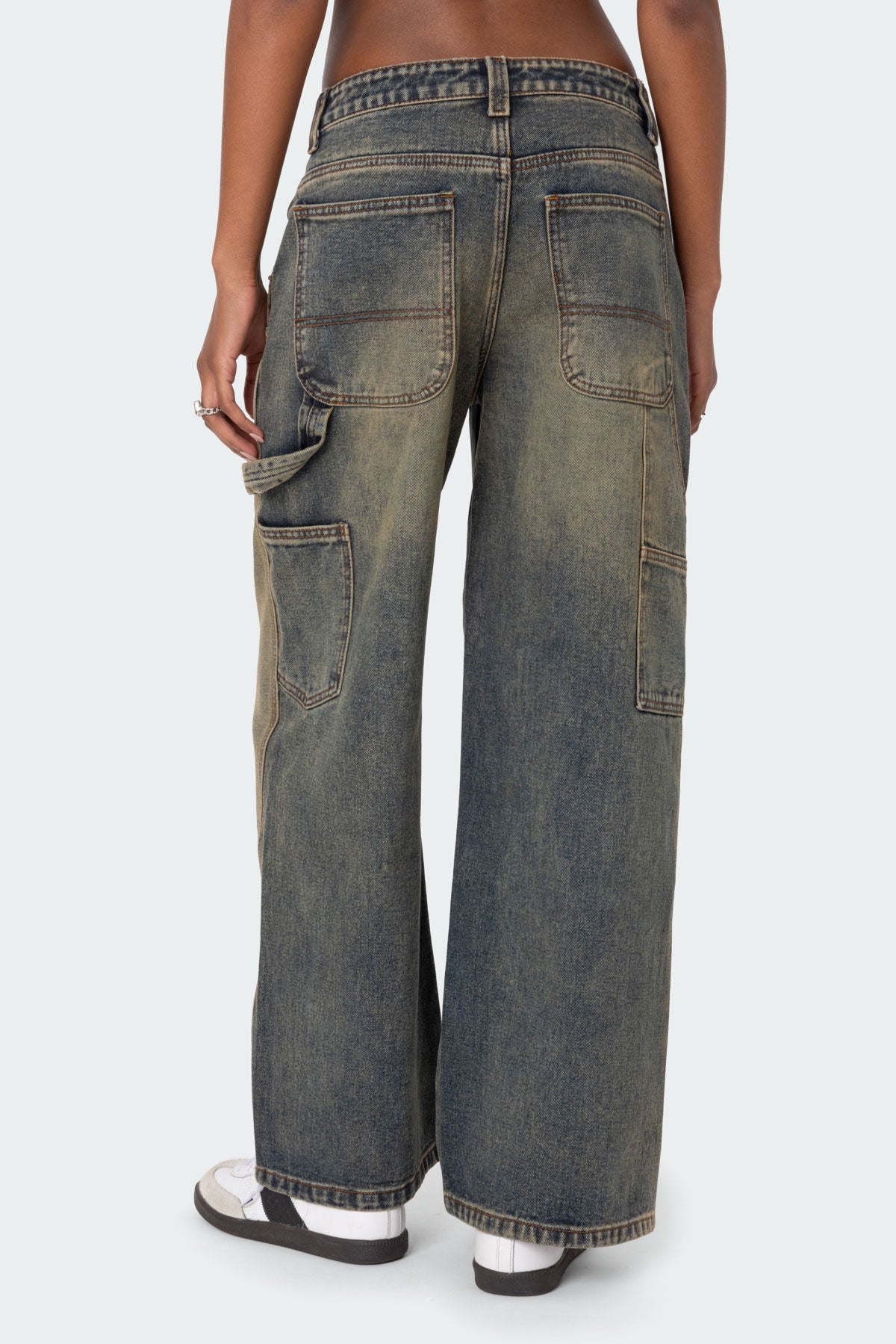 Contrast Panel Low Rise Washed Jeans - Image 5