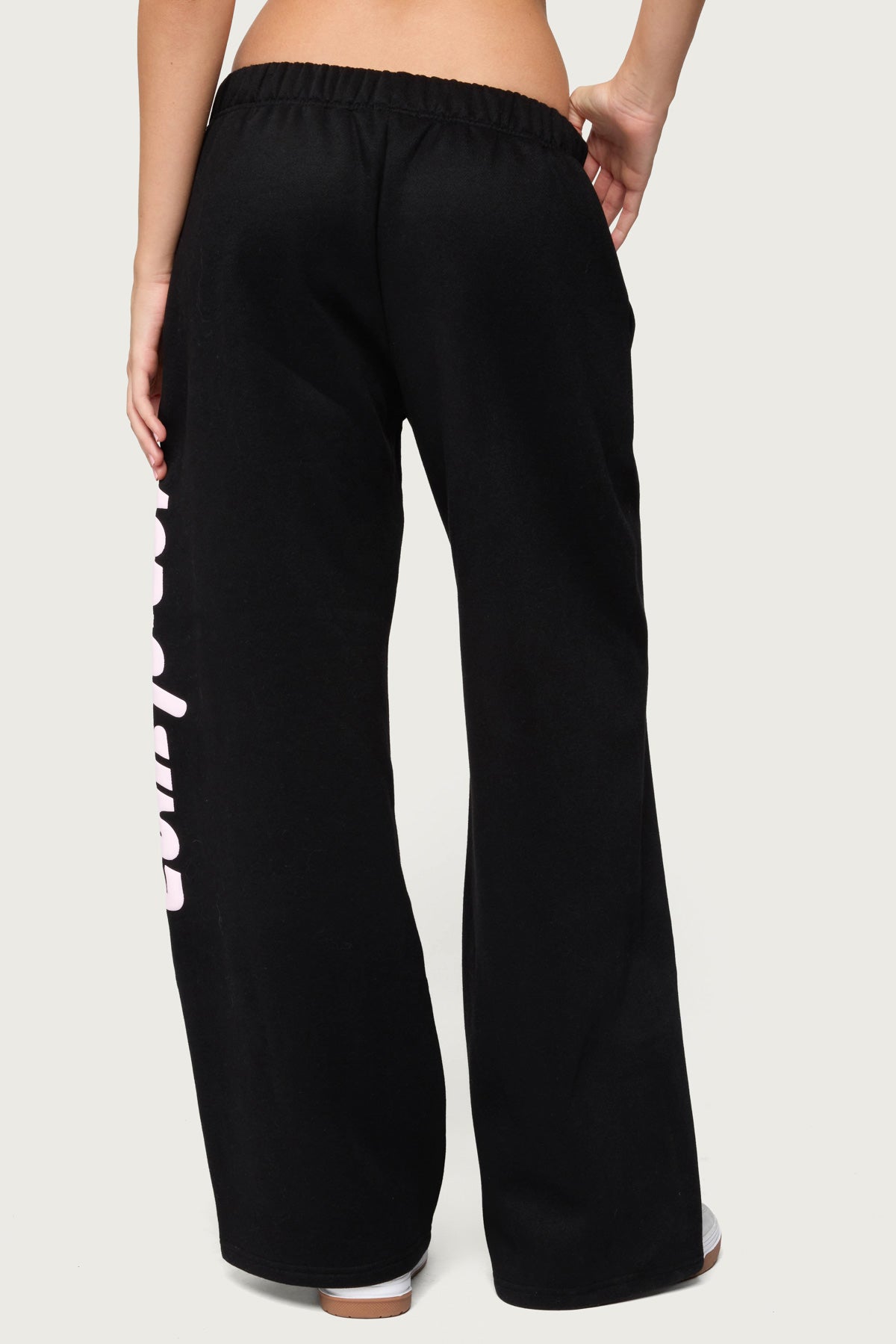 Edikted Star Sweatpants - Image 4