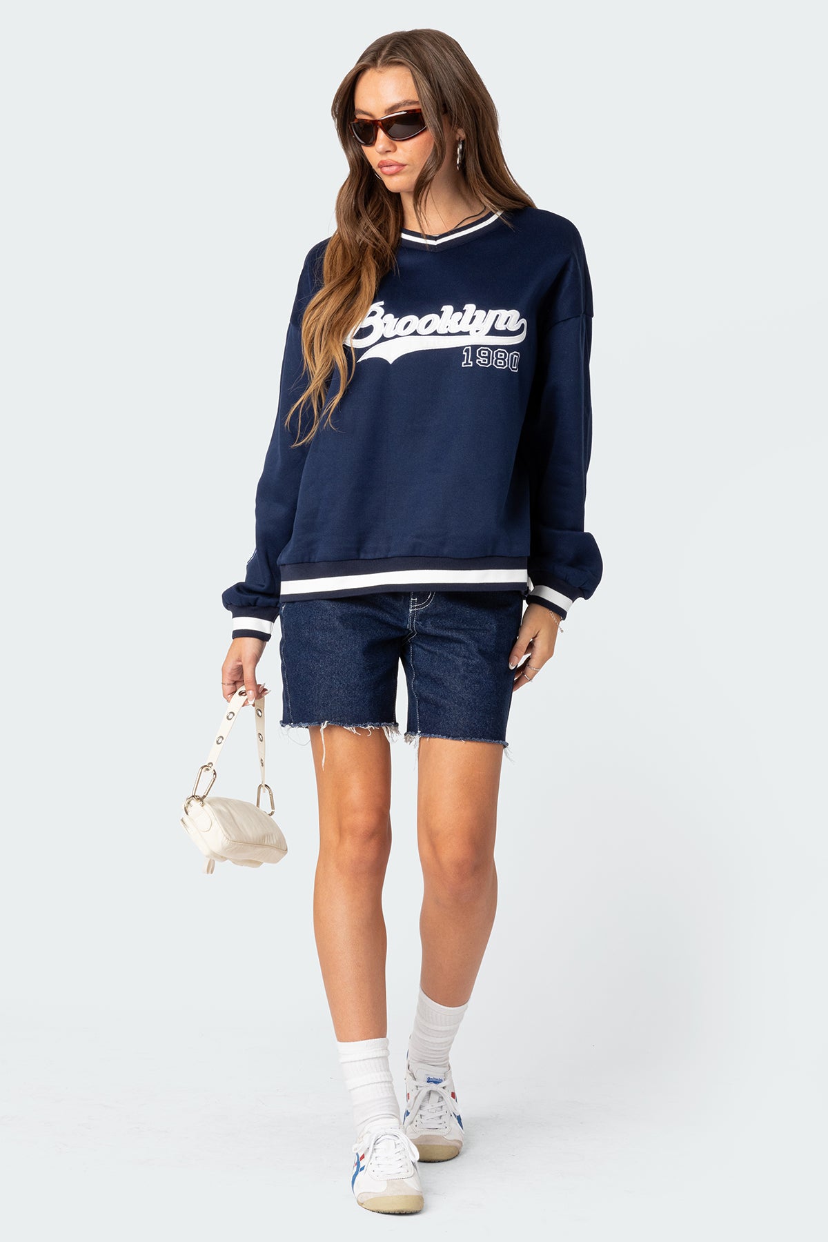 Babe Oversized Sweatshirt - Image 5