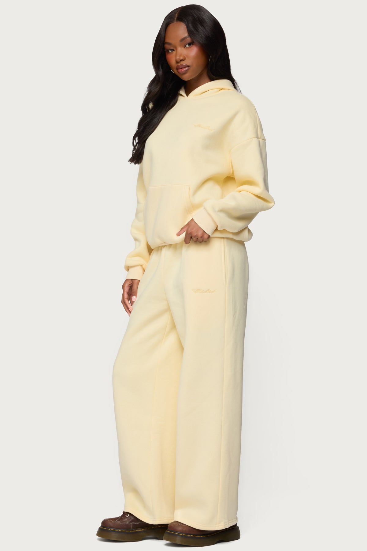 Basic Girl Wide Leg Edikted Sweatpants - Image 4