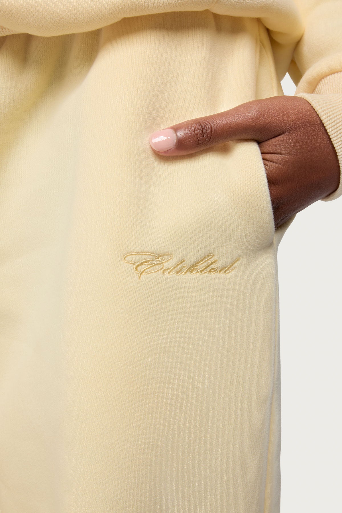 Basic Girl Wide Leg Edikted Sweatpants - Image 2