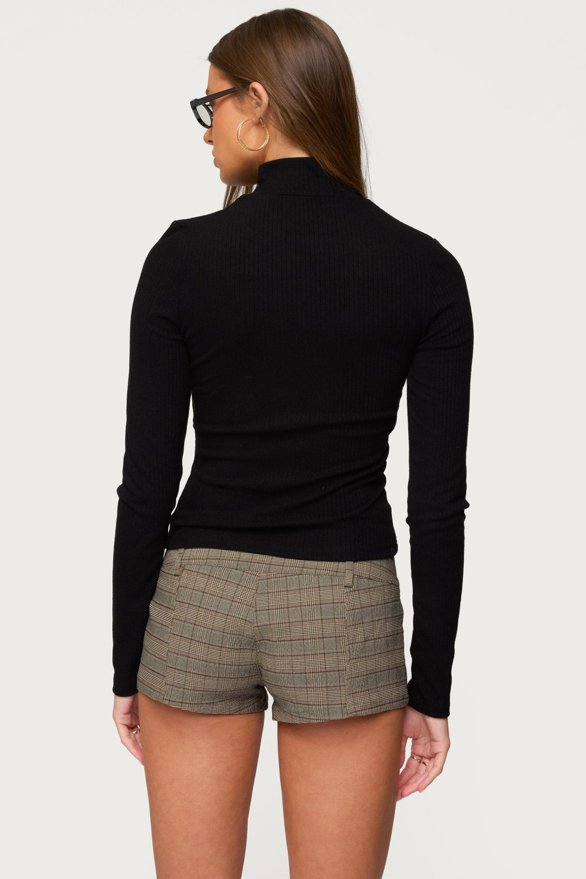 Saskia Fitted Ribbed Turtle Neck Top - Image 5