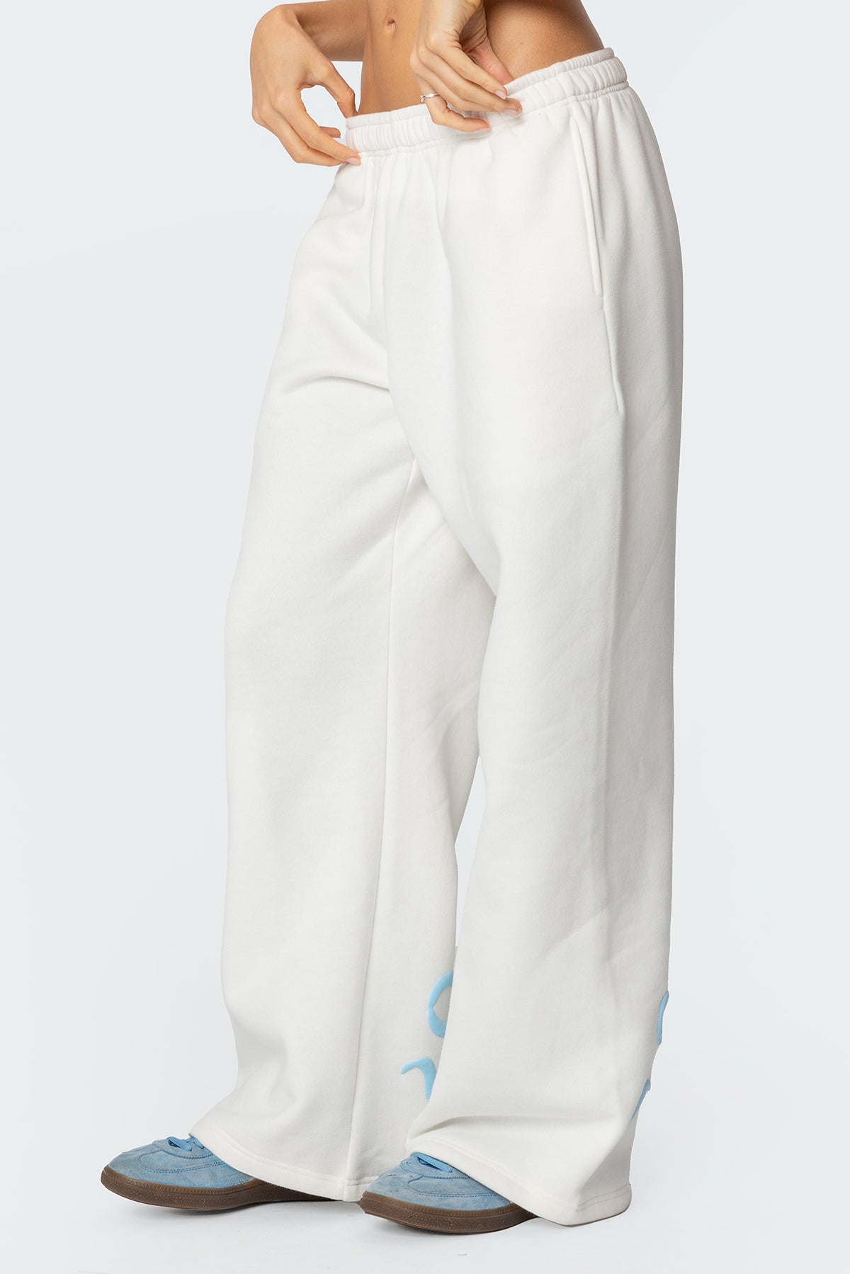 Bonney Bow Detail Sweatpants - Image 5