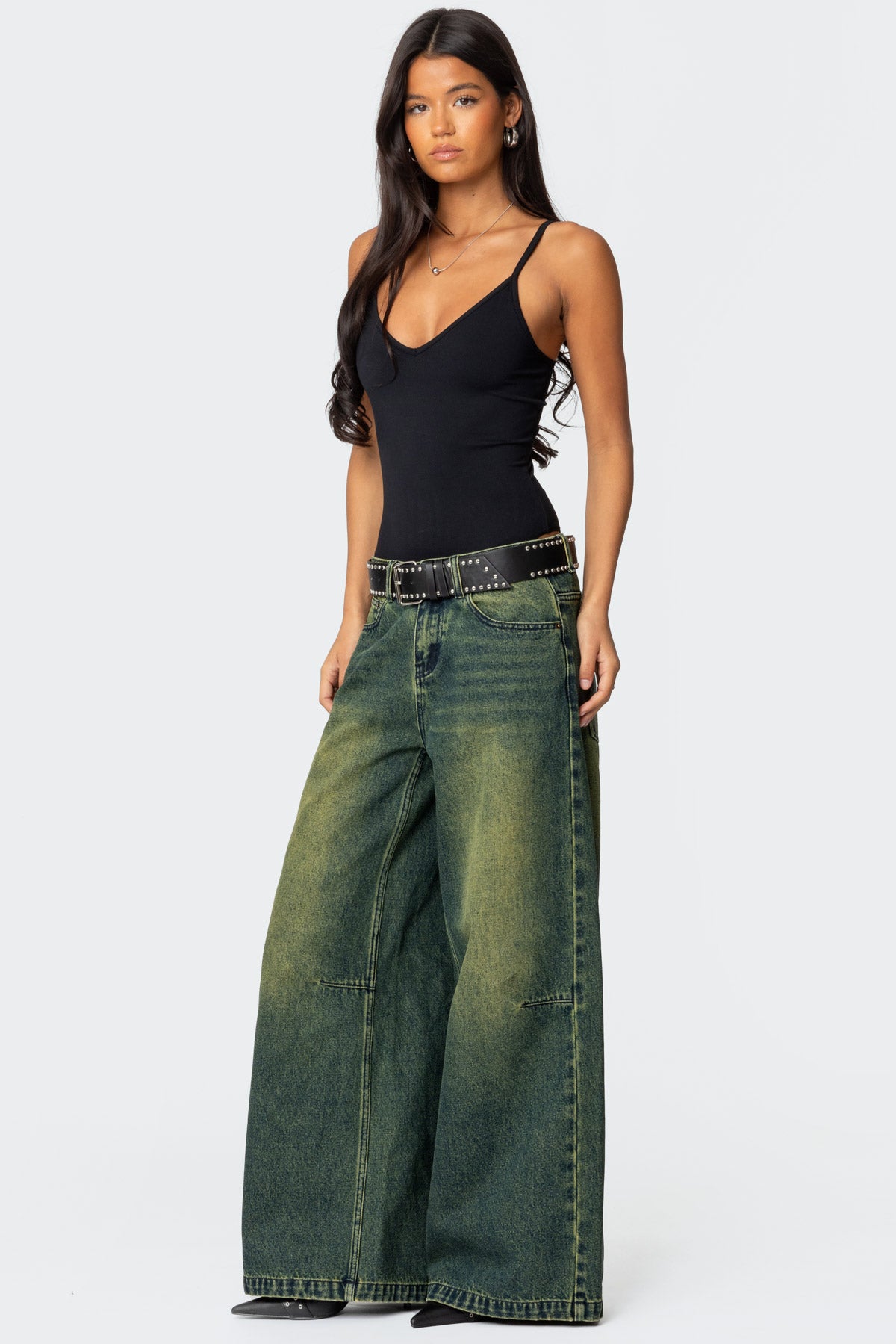 Teaghan V Neck Fitted Bodysuit - Image 4