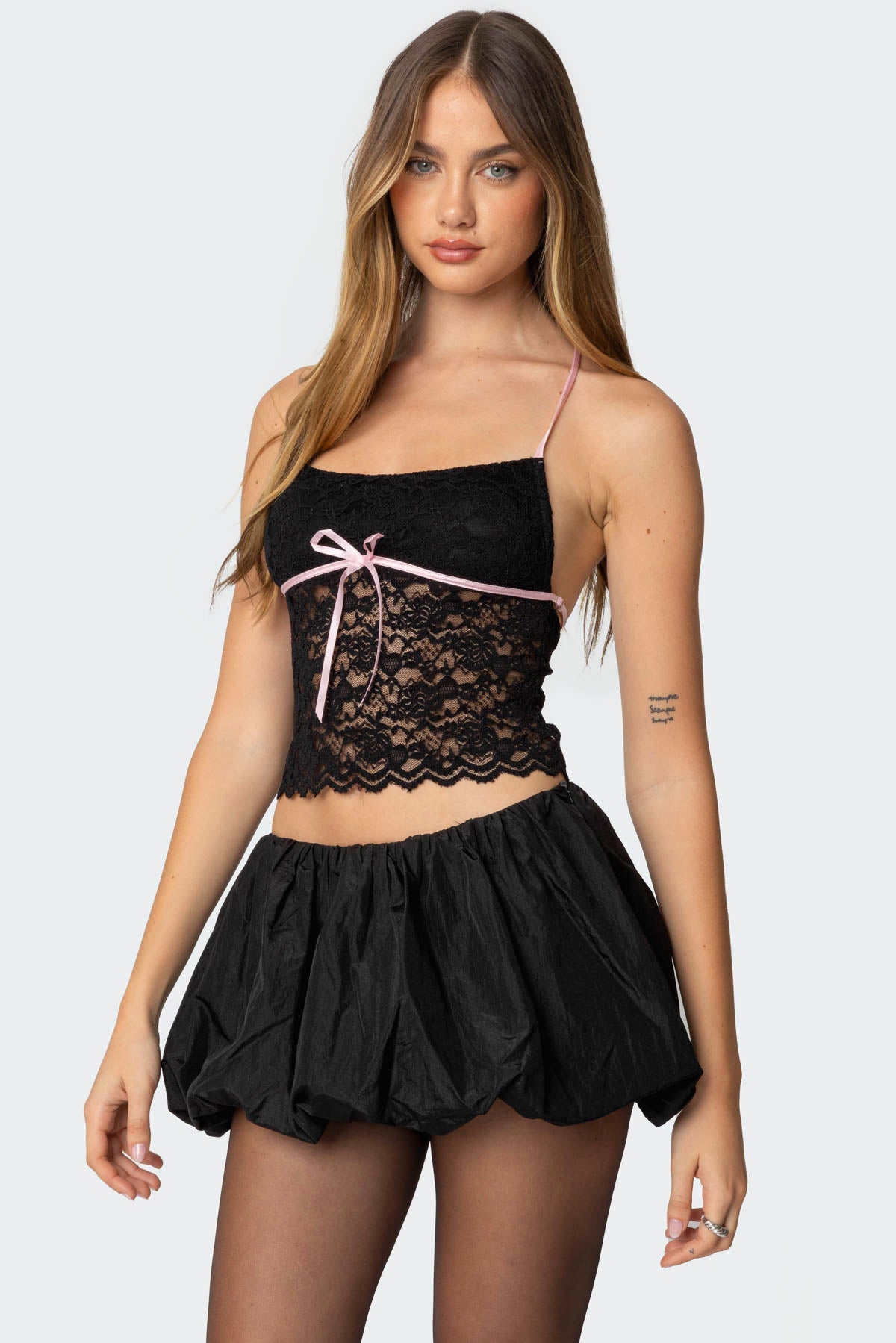 Contrast Ribbon Lace Halter Top - Image 3