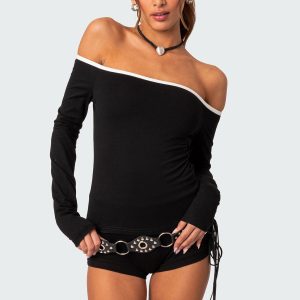 Captain Contrast Off Shoulder Top