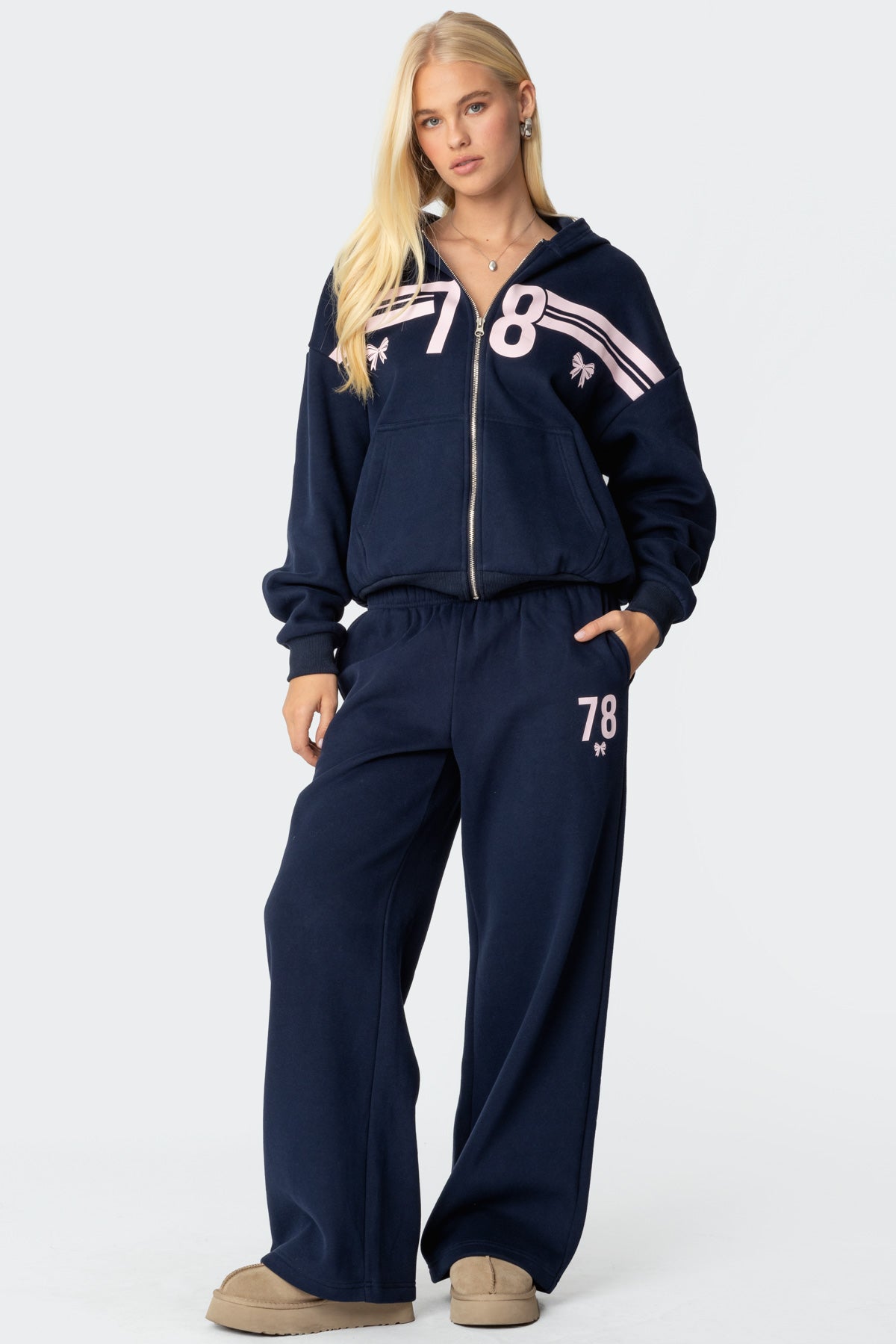 78 Bow Sweatpants - Image 5