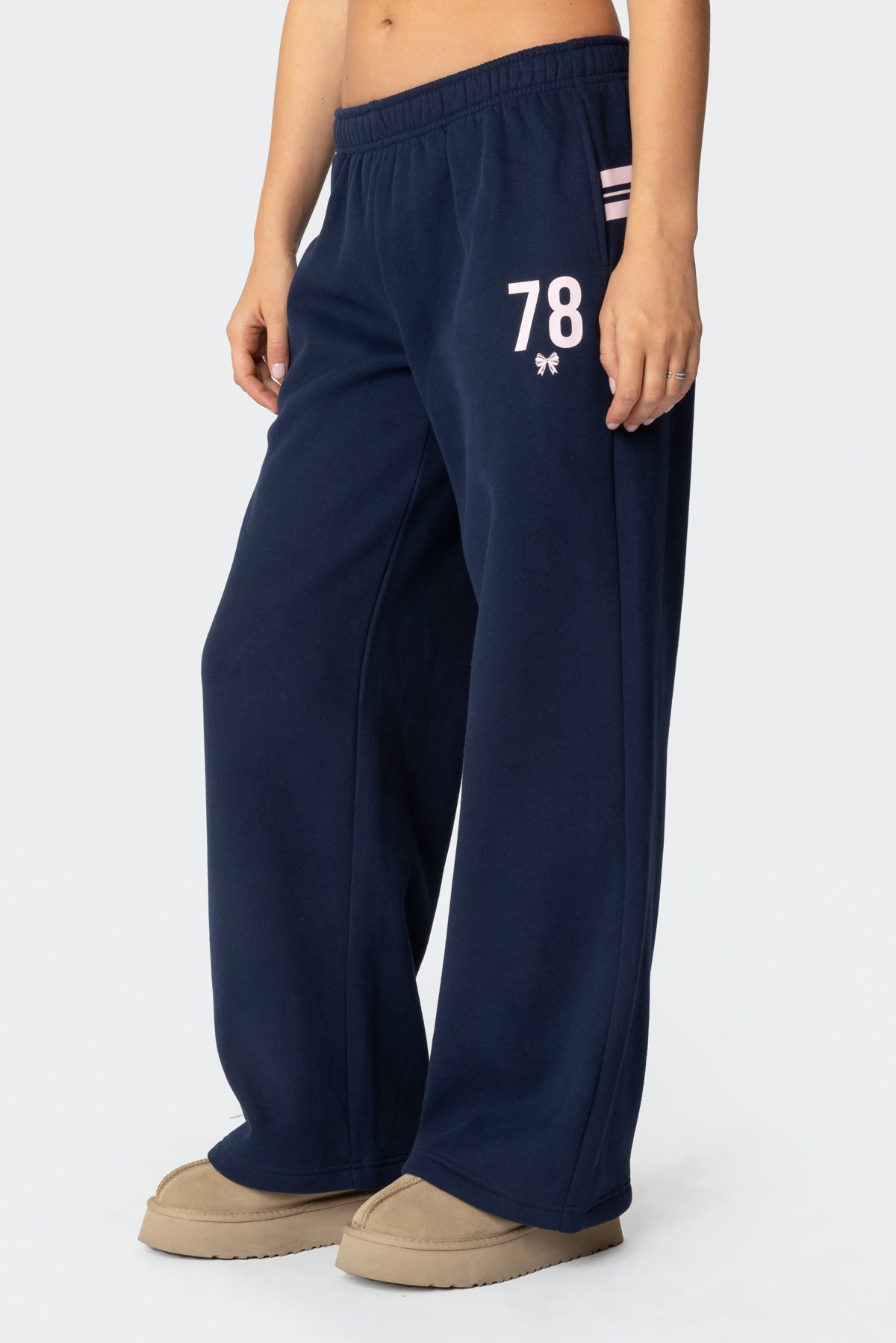 78 Bow Sweatpants - Image 3