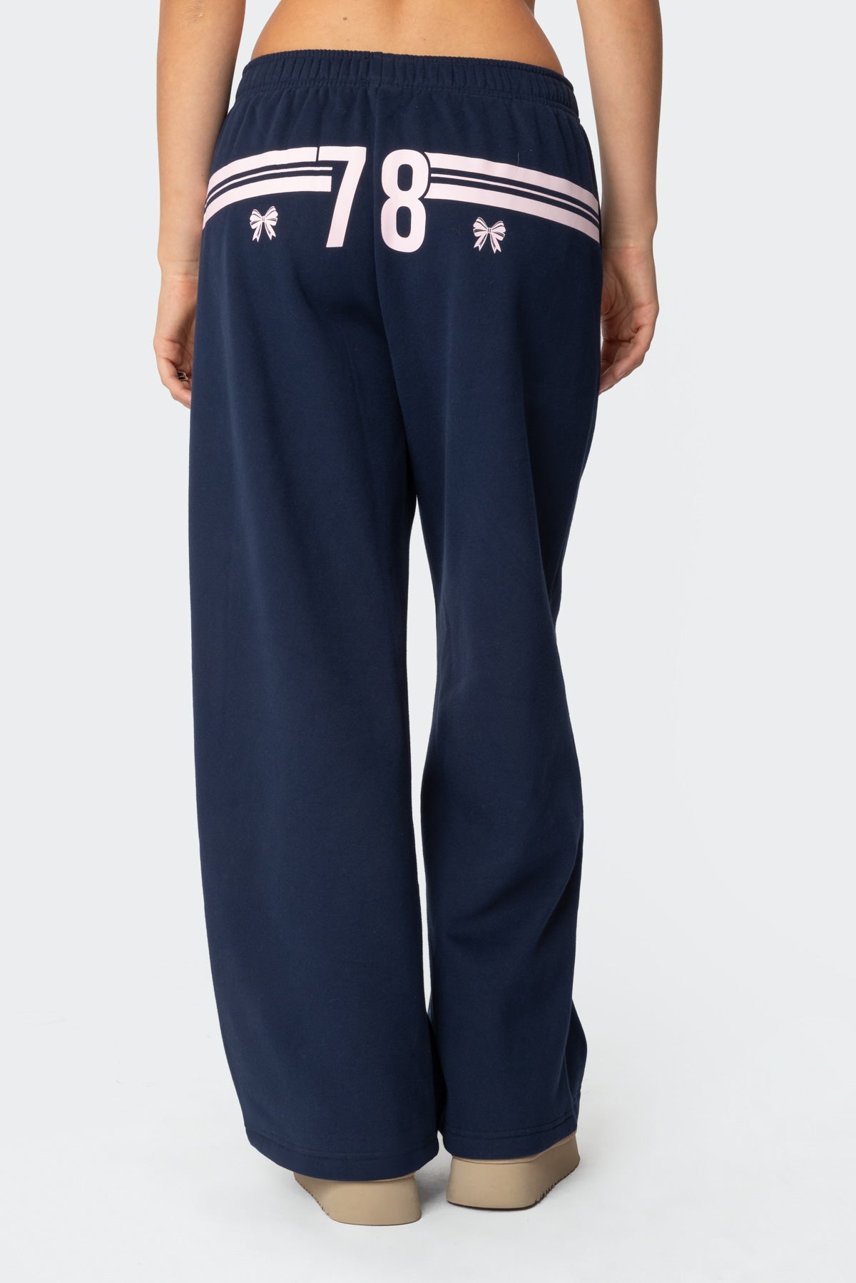 78 Bow Sweatpants - Image 4