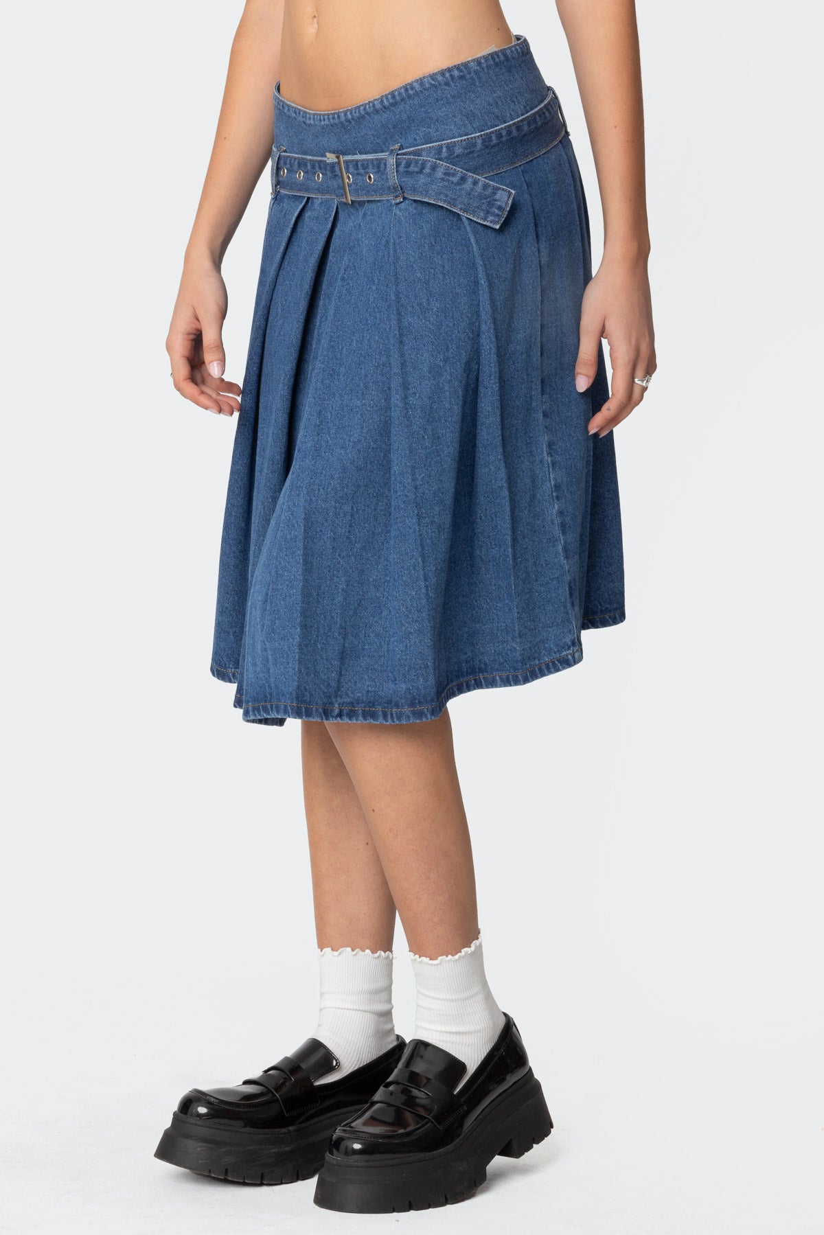 Belted Pleated Denim Midi Skirt - Image 3