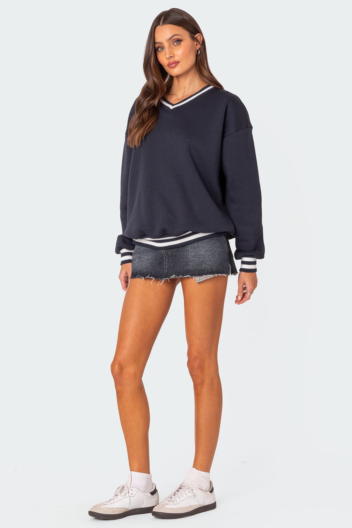 Caryn Oversized V Neck Sweatshirt - Image 5