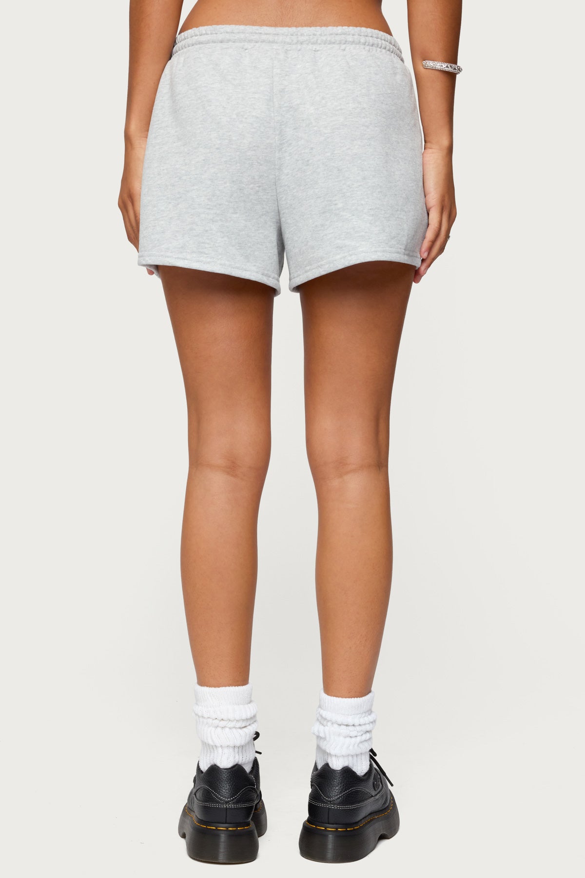 Off Duty Edikted Sweat Shorts - Image 5