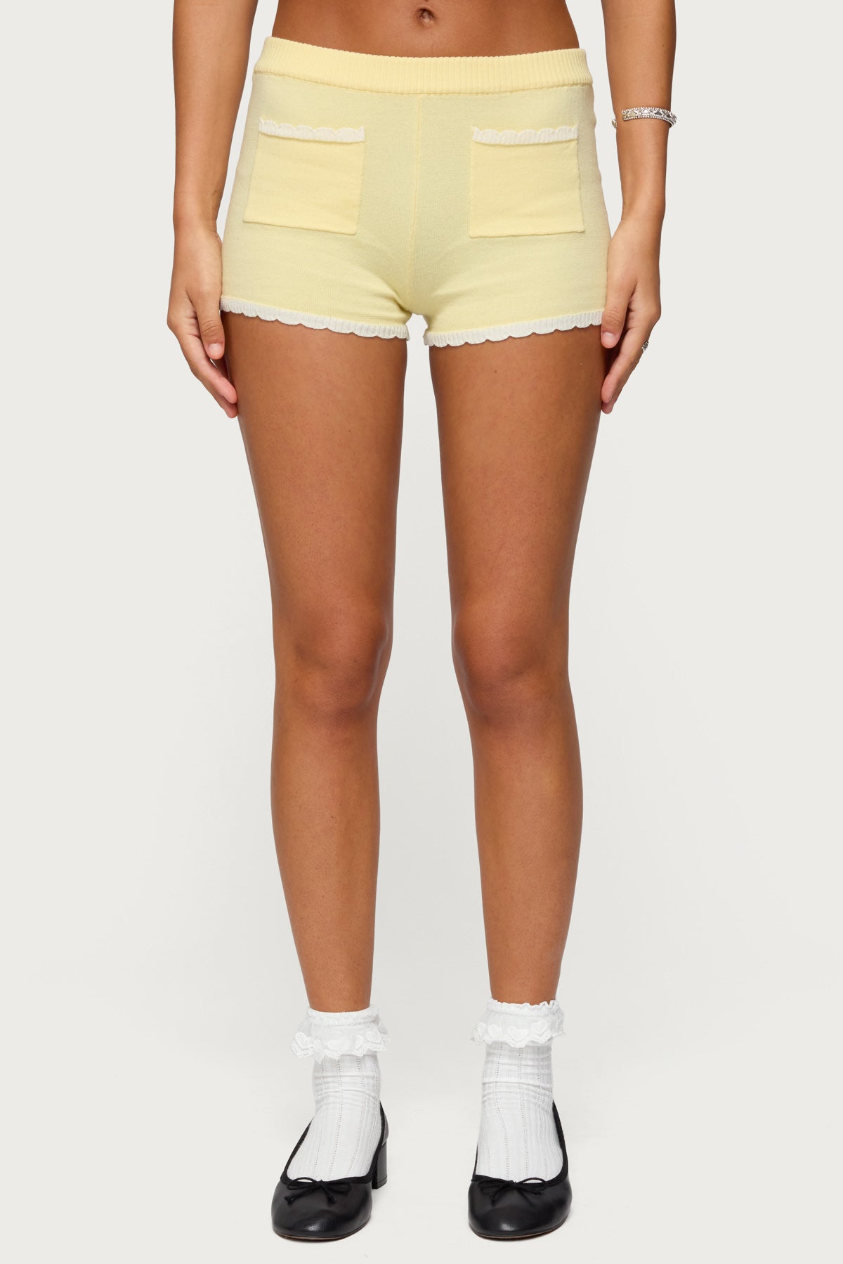 Leila Scalloped Knit Shorts - Image 2
