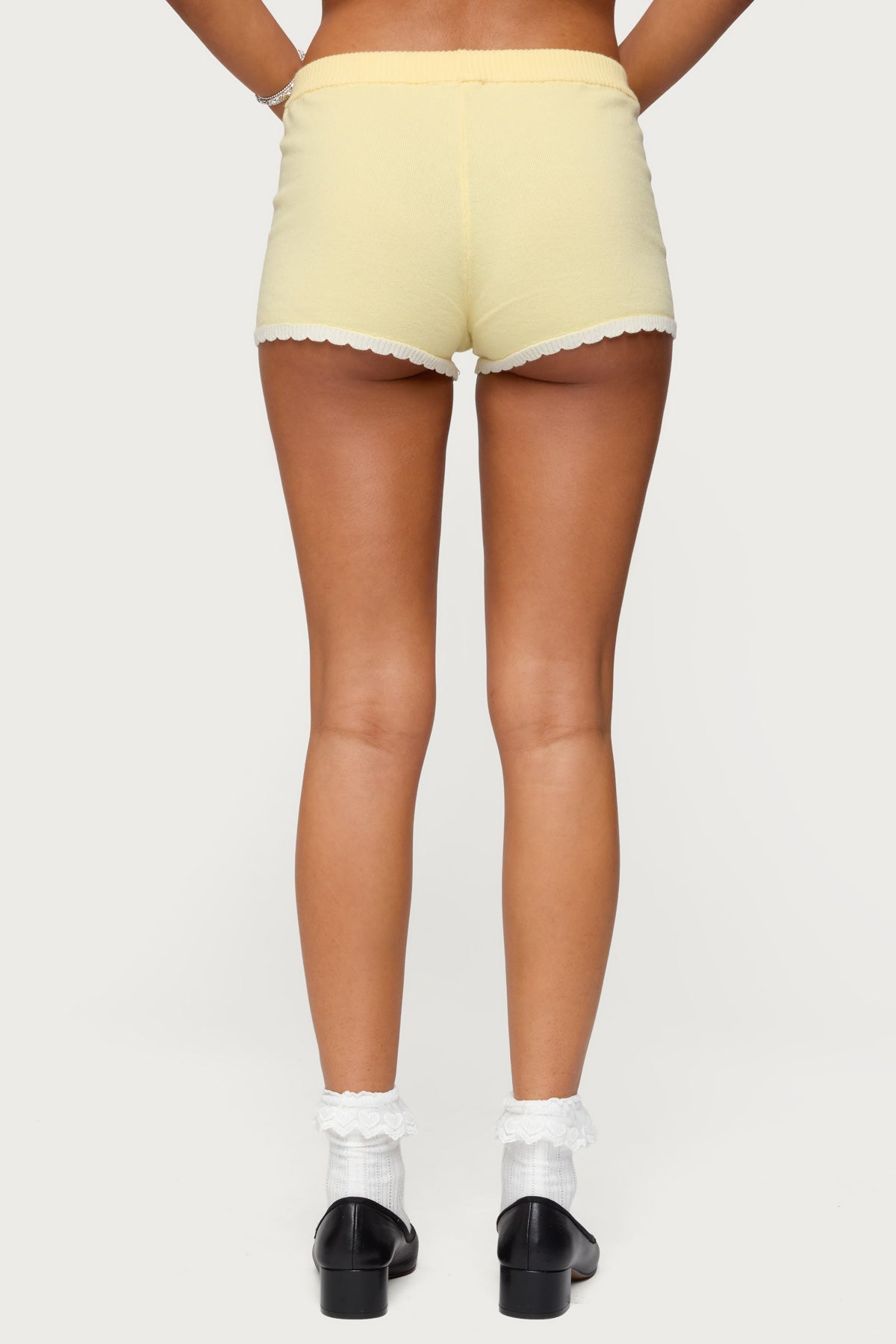 Leila Scalloped Knit Shorts - Image 5