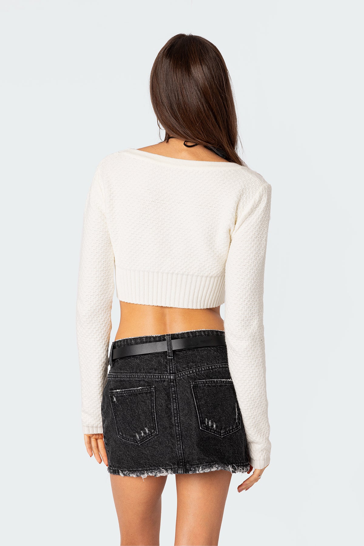 V Neck Cropped Cardigan - Image 4