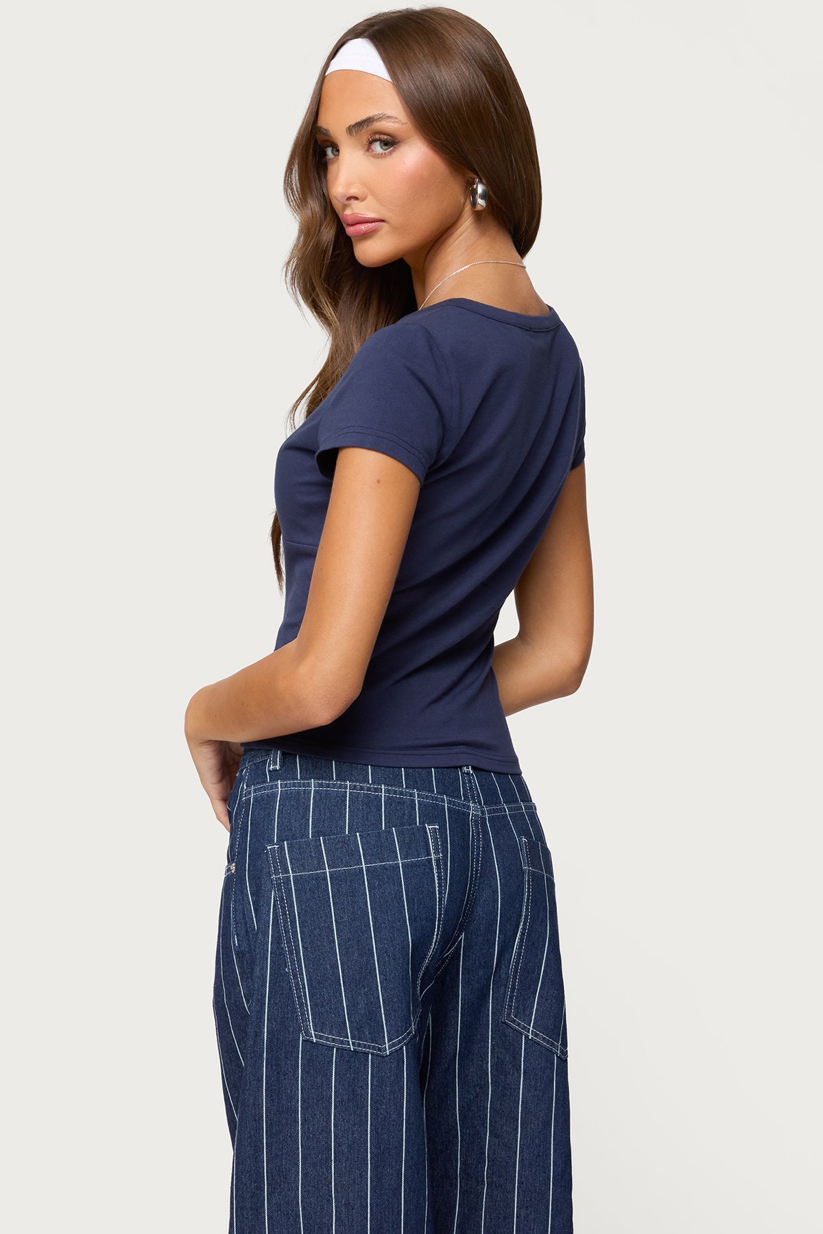 Merinda V Neck T Shirt - Image 5