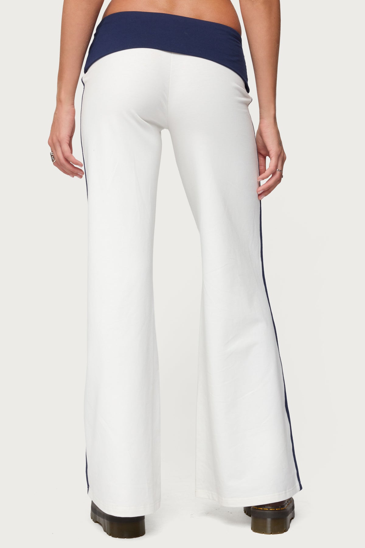 8 Contrast Fold Over Wide Leg Pants - Image 5
