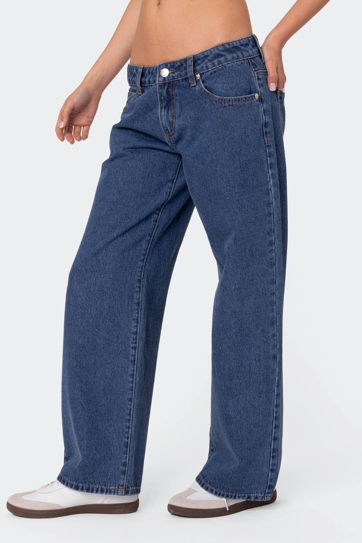 Petite Raelynn Washed Low Rise Jeans - Image 4