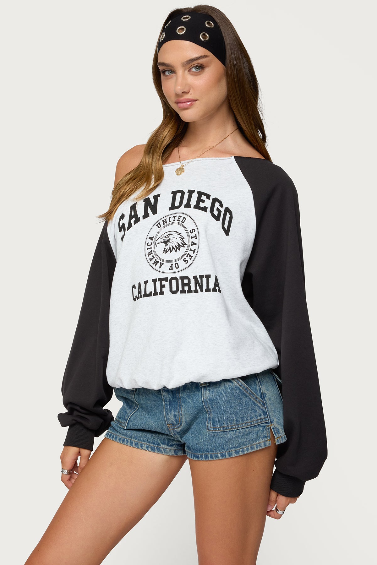 San Diego Off Shoulder Raglan Sweatshirt - Image 3